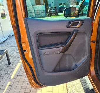 FORD RANGER 3.2 TDCI DOUBLECAB 4X4 WILDTRAK A6 - 13