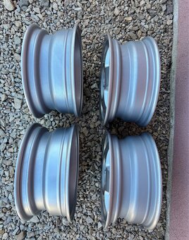 4x100 R13 Škoda Felicia, Favorit - 13