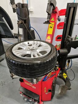 AUDI A4 - S line stropnice,prodej použitých náhradních dílů - 13