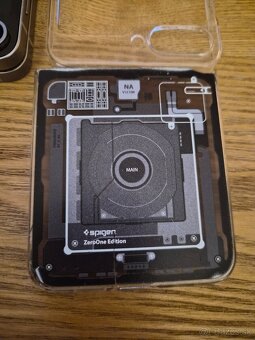 Samsung Z Flip 6 512GB - 13