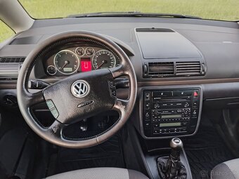Predám VW Sharan 4x4 1.9 TDi - 13