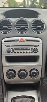 Peugeot 308 1.4i - 13
