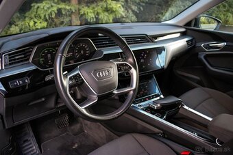 Audi E-tron 55 quattro Advanced - 13