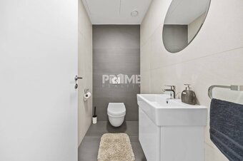 EXKLUZÍVNY 2i byt (16 p.),SKY PARK, KLÍMA, VÝHĽAD, PARKING,  - 13