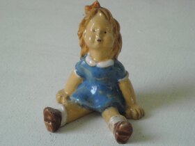 Stará hračka a bábika - 13