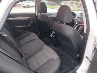 Hyundai i40, 1.7CRDi, sedan, model 2015 - 13