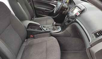 Opel Insignia ST Inovation 2.0 CDTi - 13