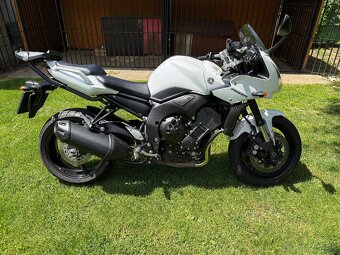 Yamaha Fazer 1000 - 13