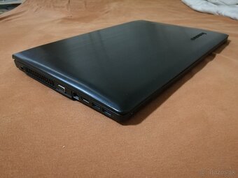 Lenovo Y500. i7-4-jadro. 15,6 FHD. 16 GB RAM. 256 GB SSD+1TB - 13