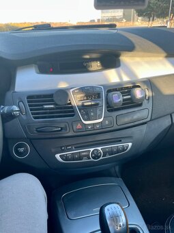 Renault Laguna 3 Diezel 2.0dCi Predám-Vymením - 13