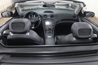 Mercedes-Benz SL 500 - 13