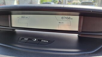 CITROEN C4 1.6HDI - 13