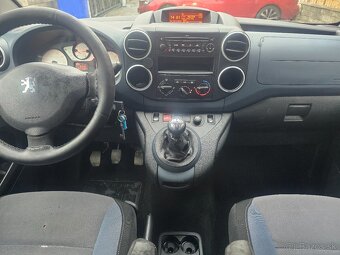 Peugeot Partner - 13