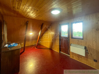 Zrekonštruovaná celoročne obývateľná chata pri Zvolenskej - 13