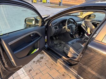 Volvo V70 P3 2.4d 120Kw 2008 - 13