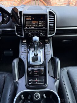 Porsche Cayenne 3.0tdi - 13
