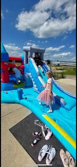 Párty s maskotmi , požičanie maskotov, skakaci hrad - 13