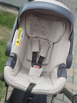 Egg 2 Farba Feather - 13