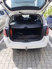 Opel Astra h combi - 13