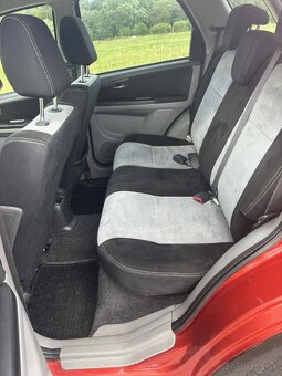 Suzuki sx4 4x4 1.6 benzín - 13