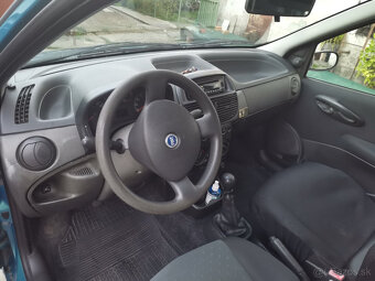 Fiat Punto 1.2 44kW LPG - 13