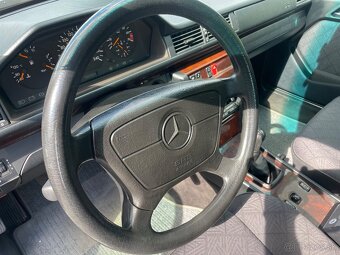 Mercedes 124 E 200 benzin rok 1994 - 13