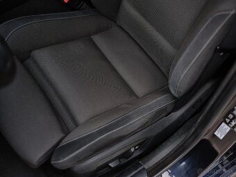 BMW 520 xDrive M packet, 2016, kúpené v SR. Top stav. - 13