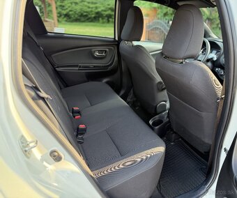 TOYOTA YARIS 1.5 vvti benzín SELECTION - 13