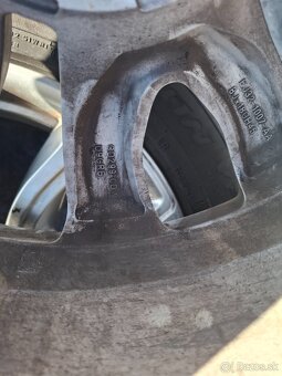 Rang rover evoque elektrony r18 235/60r18 - 13