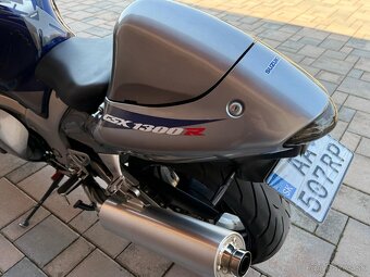 Suzuki Hayabusa GSXR-1300 - 13