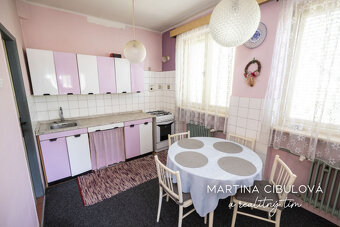 Na predaj Rodinný dom s veľkým pozemkom – Radvaň - 13