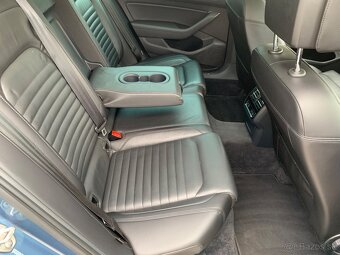 VW PASSAT VARIANT B8 2.0 TDI HIGHLINE BLUEMOTION, R19, NAVI - 13
