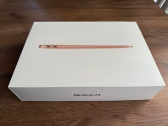 MacBook Air 13” Retina 2020 Rosegold - komplet príslušenstvo - 13
