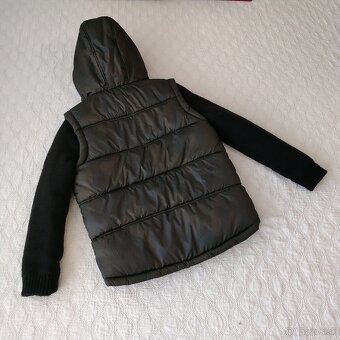 Teplá maskáčová hybridná army puffer bunda/vesta s kapucňou - 13