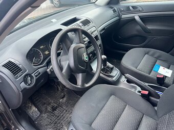 Predám Škoda Oktavia 1.6 TDI - 13