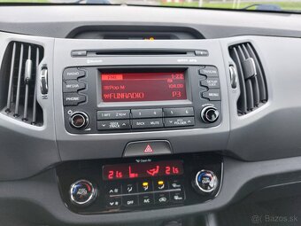 Kia Sportage 2.0 CRDi 4WD Gold - 13