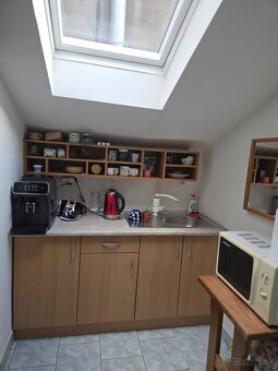 Prenajmem kanceláriu s parkoviskom Námestovo -priemyselná ul - 13