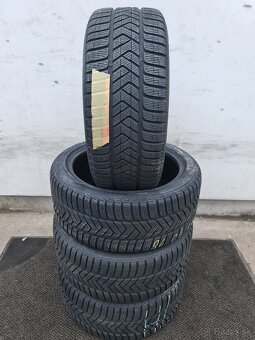 ZIMNE PNEU 245/40 R18 PIRELLI - 13