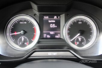 Škoda Octavia Combi 1,0 TSi DSG 85 kW STYLE - 13