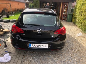 Opel Astra j 1.4 benzin - 13