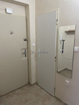 3 izbový byt skoro v srdci Levíc - 13