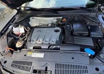 Volkswagen Tiguan 2,0 TDi 4x4 Nové rozvody +STK nafta - 13