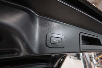 Land Rover Range Rover Evoque 2.0D I4 D165 MHEV Standard AWD - 13