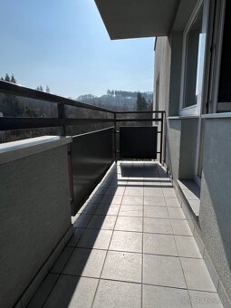 TRIOREALITY - Priestranný 2-izb byt na prenájom - 60 m2 - 13