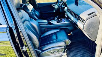 Audi Q7 quatro 7miest - 13