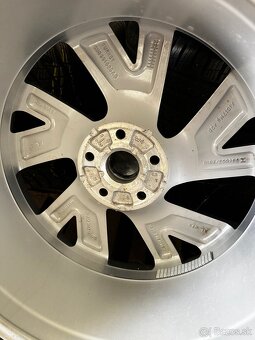 5x112 R18 7,5J ET51 Volkswagen + 225/40 R18 Pirelli zimné - 13