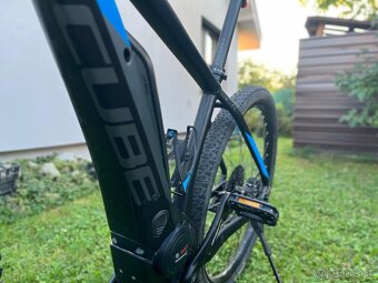 Ebike Cube Reaction Hybrid Race 500, iba 1164km, super stav - 13