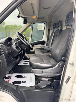 Peugeot Boxer 2,2 Diesel 3 miestny - 13