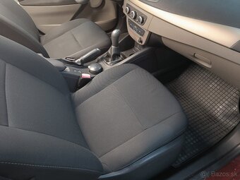 Renault Megane 1.6 - 13