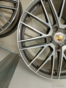 Porsche 911 992 Targa, Carrera,Turbo disky R20 / R21 - 13